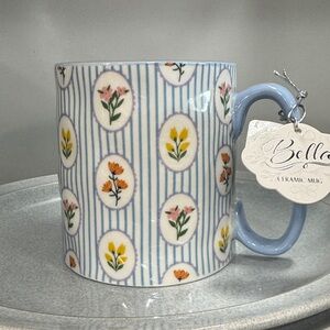 Bella Ceramic Floral Mug